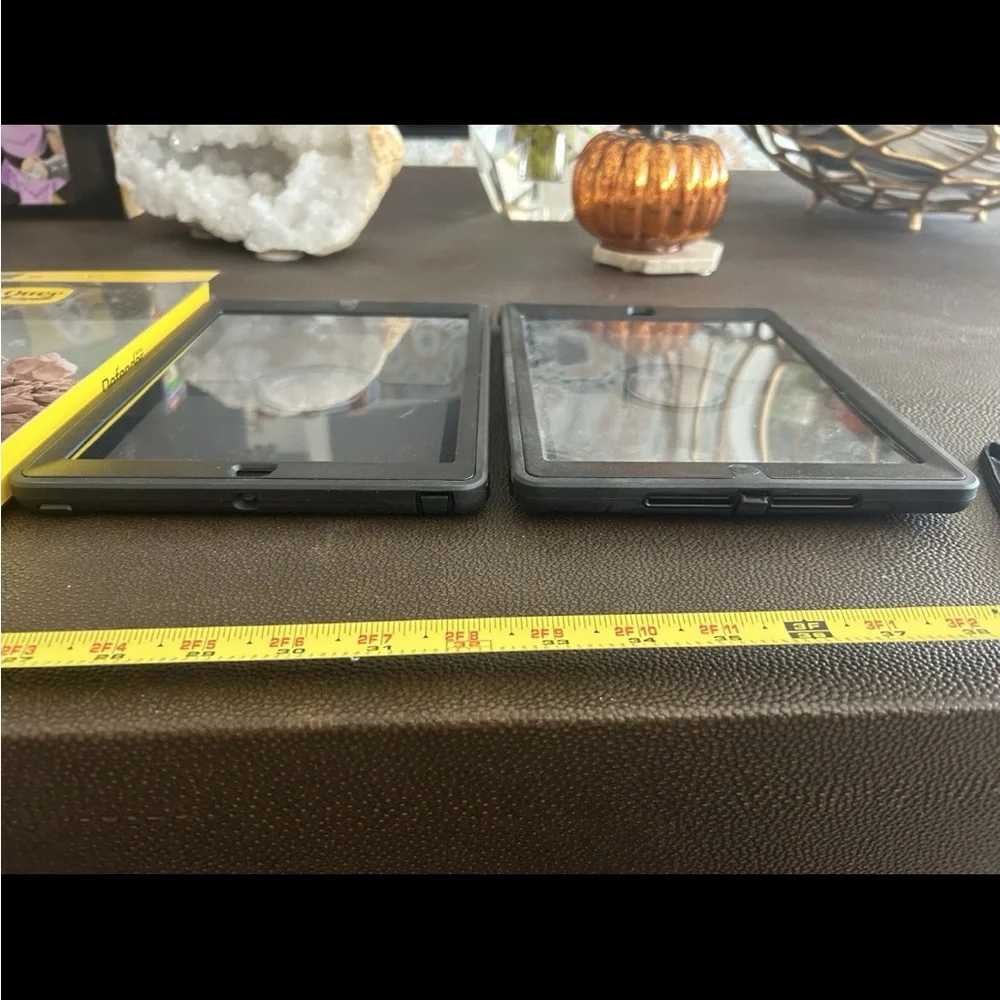 OTTER Box Defender Series Rugged Protection For iPad Air 77-27379 Model